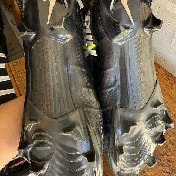 Nike Vapor Edge 360 Untouchable Mid “Black/White” - Picture 5 of 8